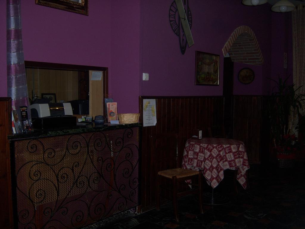 Settimo Vittone Nuovo Hotel Tripoli מראה חיצוני תמונה